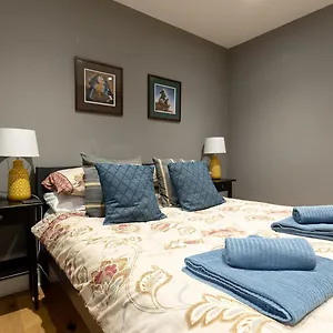 https://dundas-cottage-3-bedroom-accomodation-in-richmond-north.yorkshirehotels.net